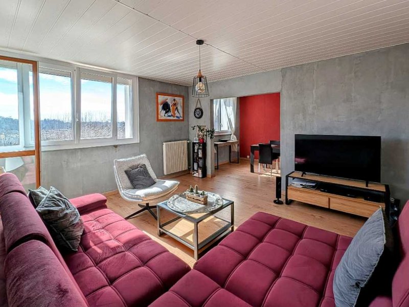 Appartement à Bourg-Lès-Valence (26500)