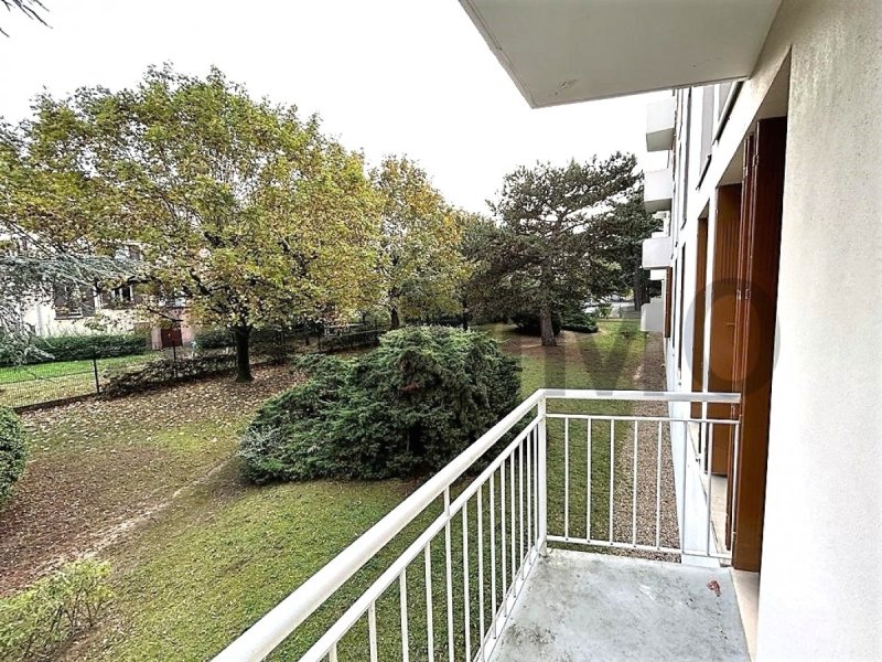 Appartement à Les Mureaux (78130)