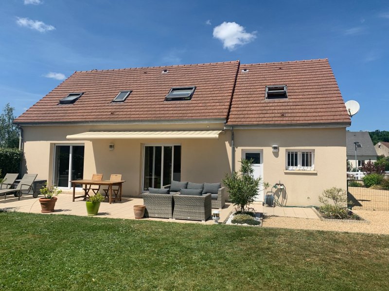 Maison à Saint-Roch (37390)