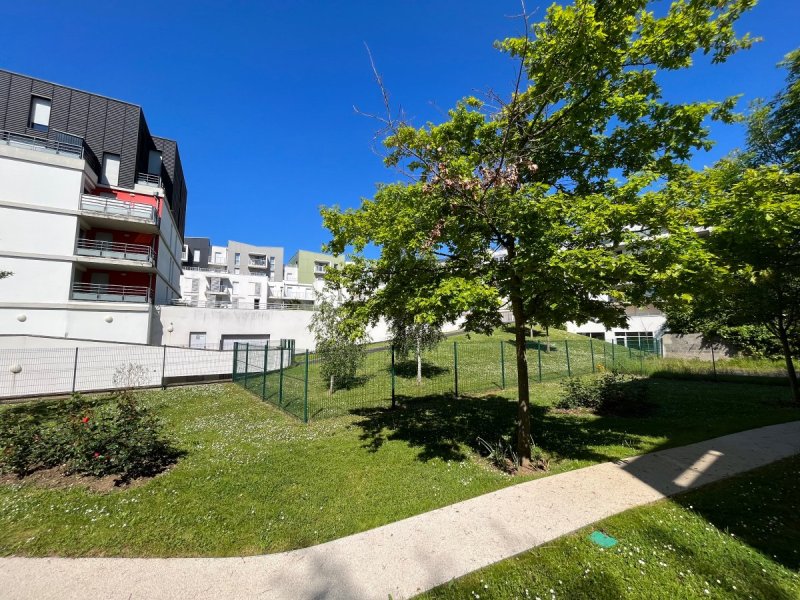 Appartement à Joué-Lès-Tours (37300)