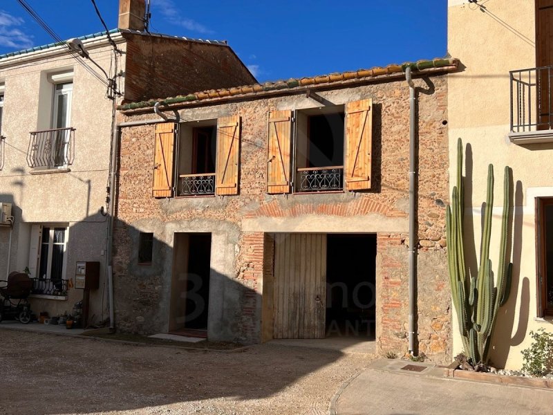 Maison à Saint-Estève (66240)