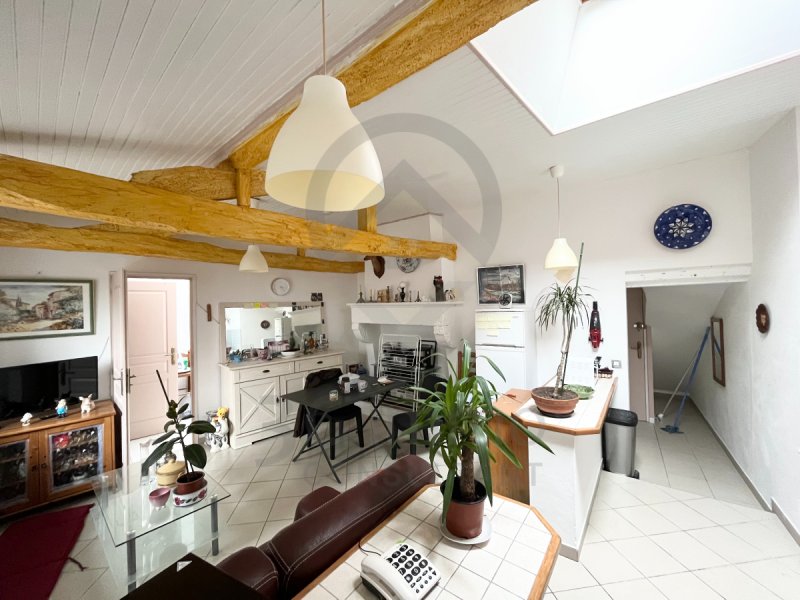 Immeuble à Béguey (33410)