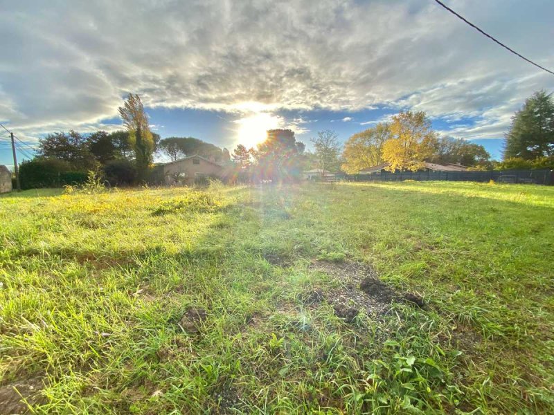 Terrain à Créon (33670)