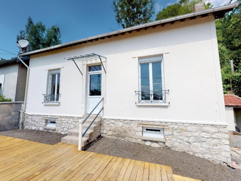 Maison à Fontaine-Le-Port (77590)