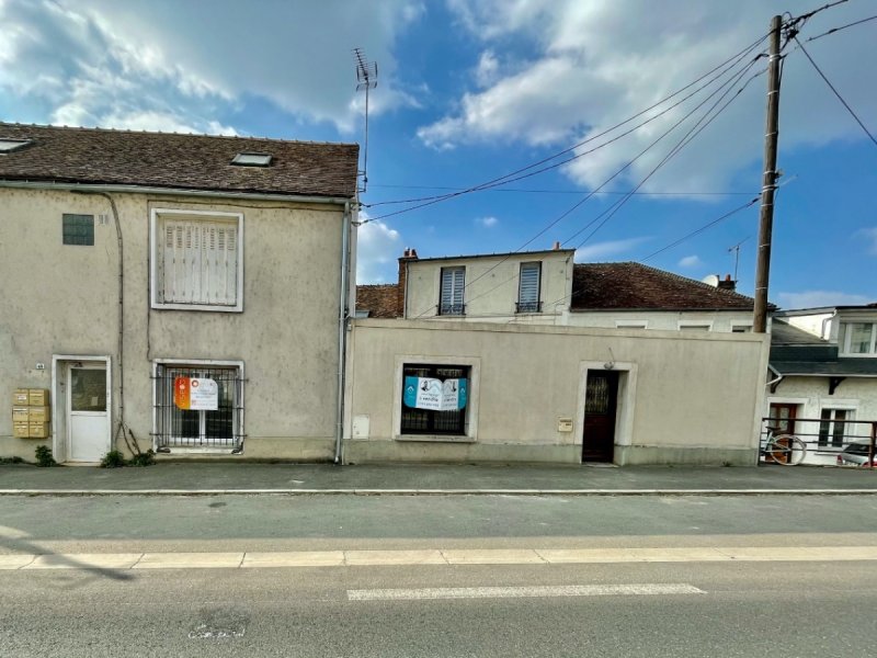 Immeuble à Nemours (77140)