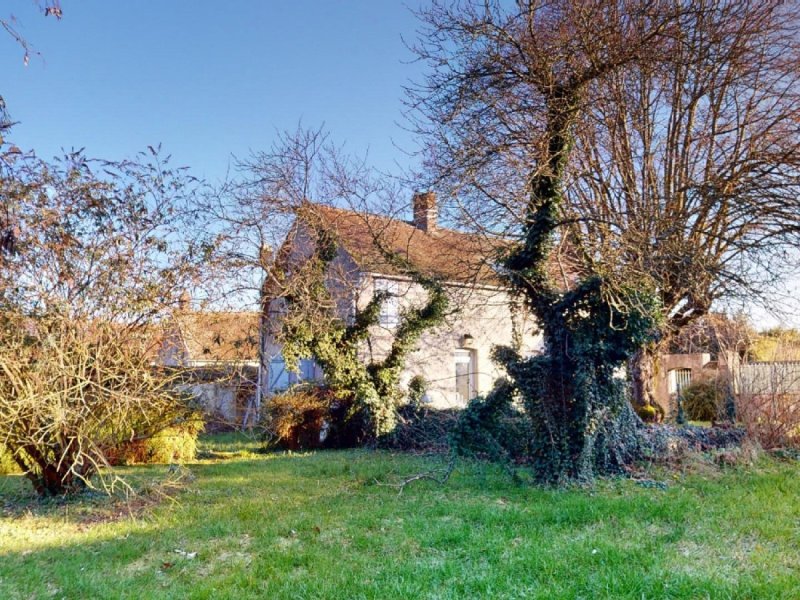 Maison à La Madeleine-Sur-Loing (77570)