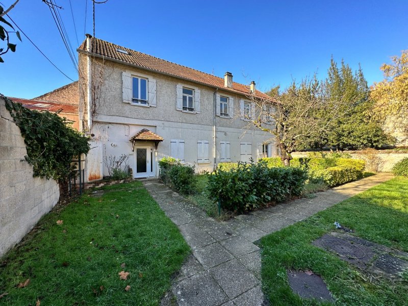Appartement à Nemours (77140)