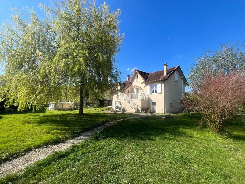 Maison à Thomery (77810)