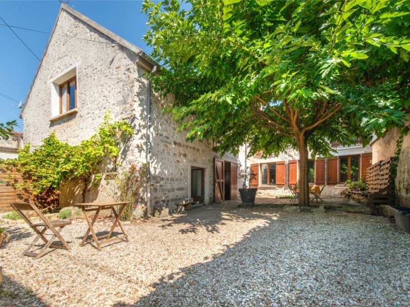 Maison à Villiers-Sous-Grez (77760)