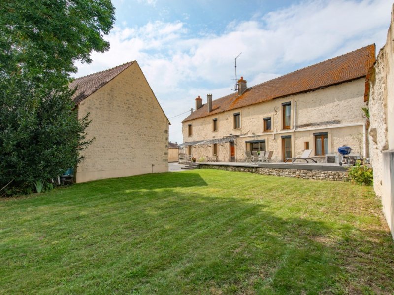 Maison à Égreville (77620)
