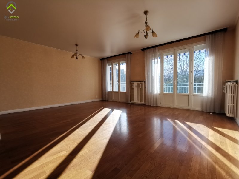Appartement à Valserhône (01200)