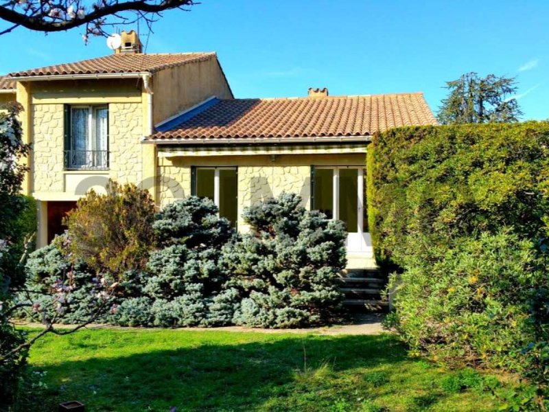 Maison à Avignon (84000)