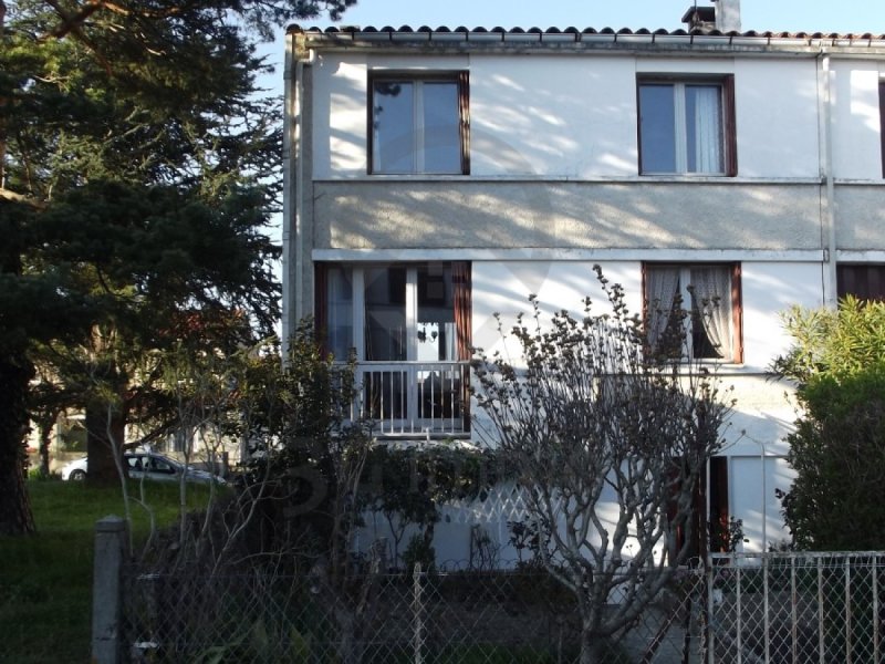 Maison à Labruguière (81290)