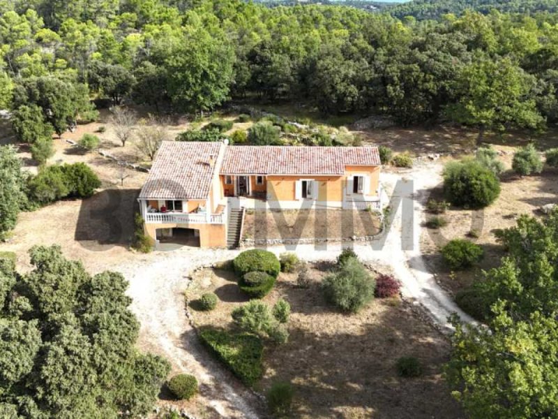 Maison à Besse-Sur-Issole (83890)