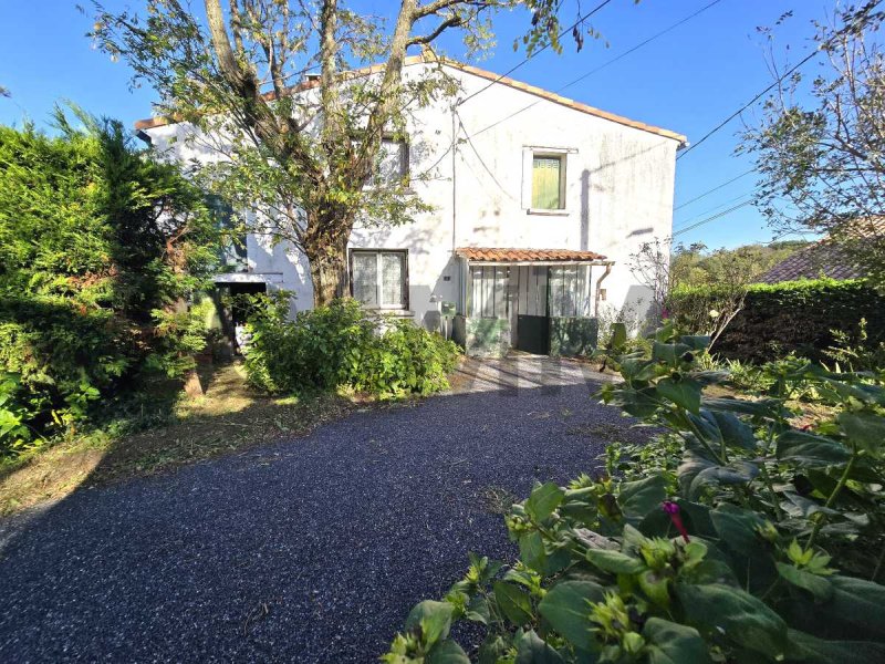 Maison à Labruguière (81290)