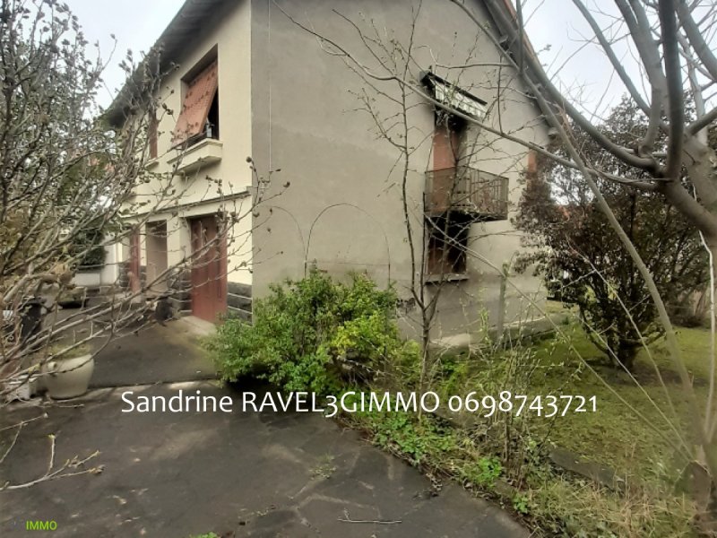 Maison à Clermont-Ferrand (63100)