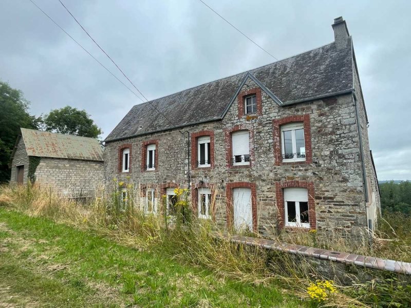 Maison à Souleuvre En Bocage (14350)