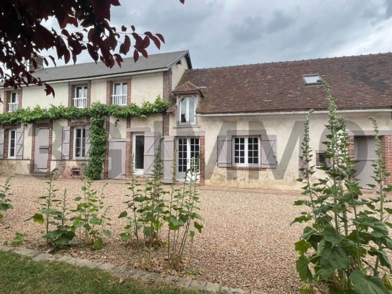 Maison à Charpont (28500)