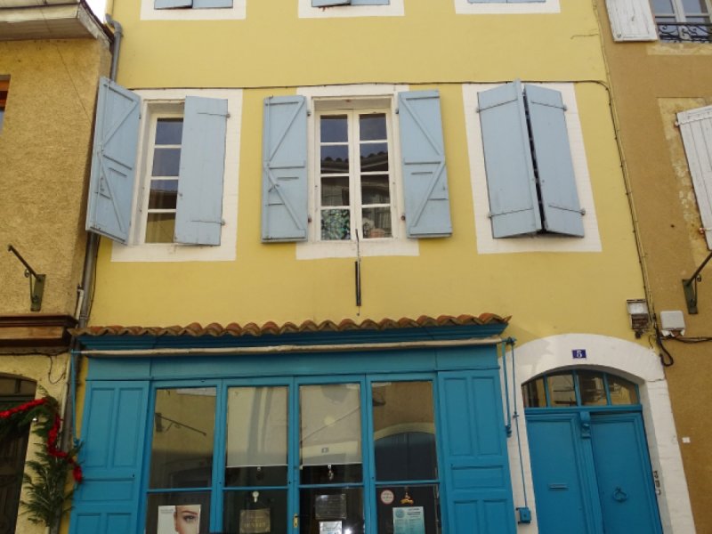 Immeuble à Mirande (32300)