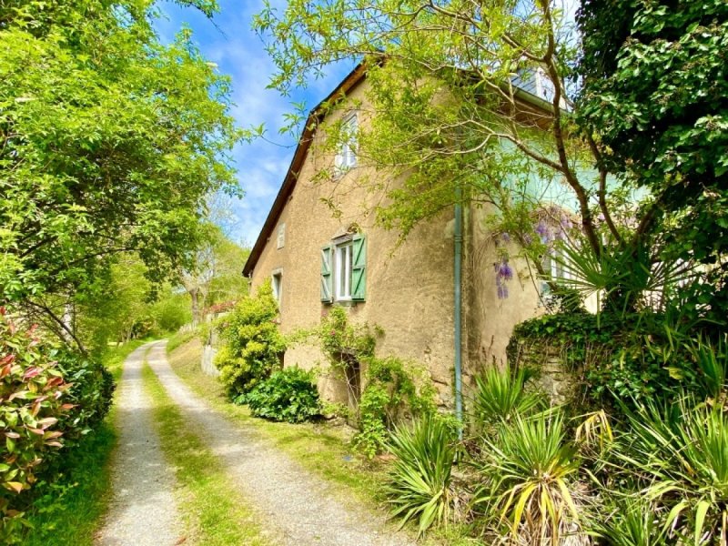 Maison à Aubertin (64290)