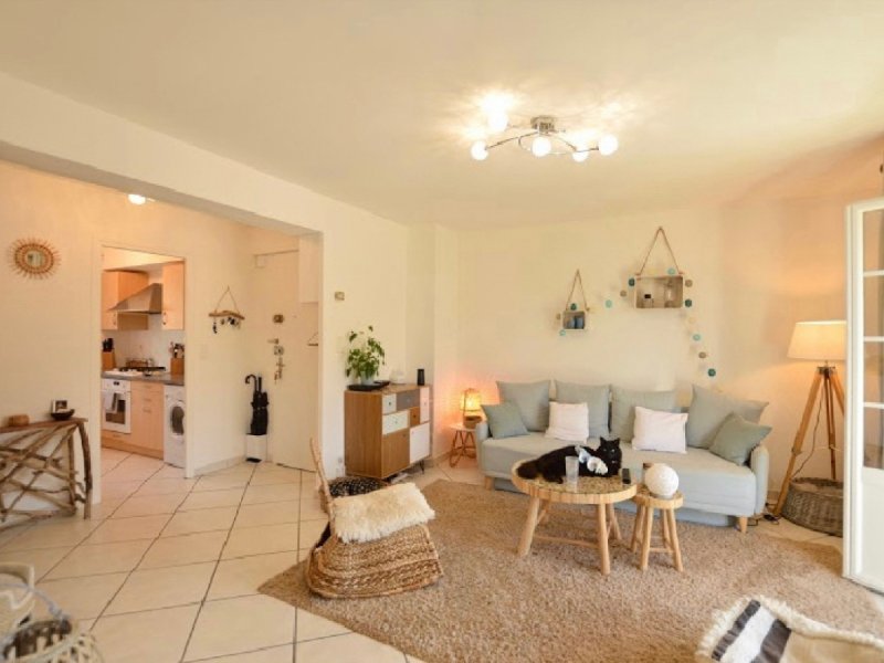 Appartement à Pau (64000)
