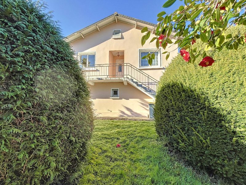 Maison à Oloron-Sainte-Marie (64400)