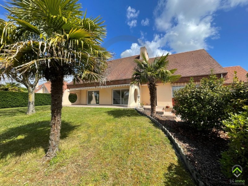 Maison à Pau (64000)