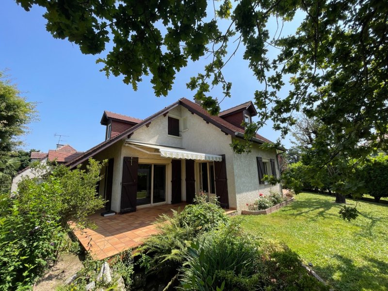 Maison à Pau (64000)