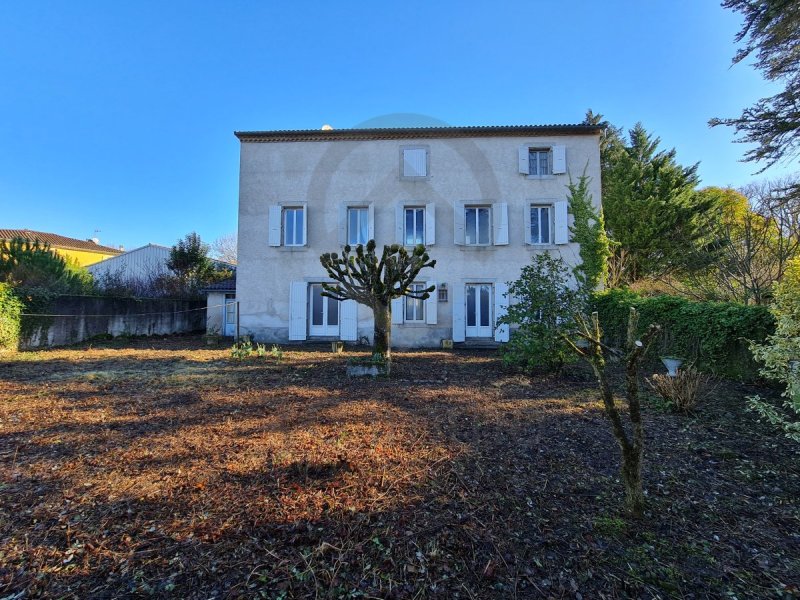 Maison à Roquecourbe (81210)