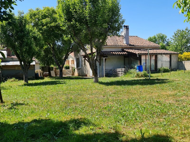 Maison à Montredon-Labessonnié (81360)
