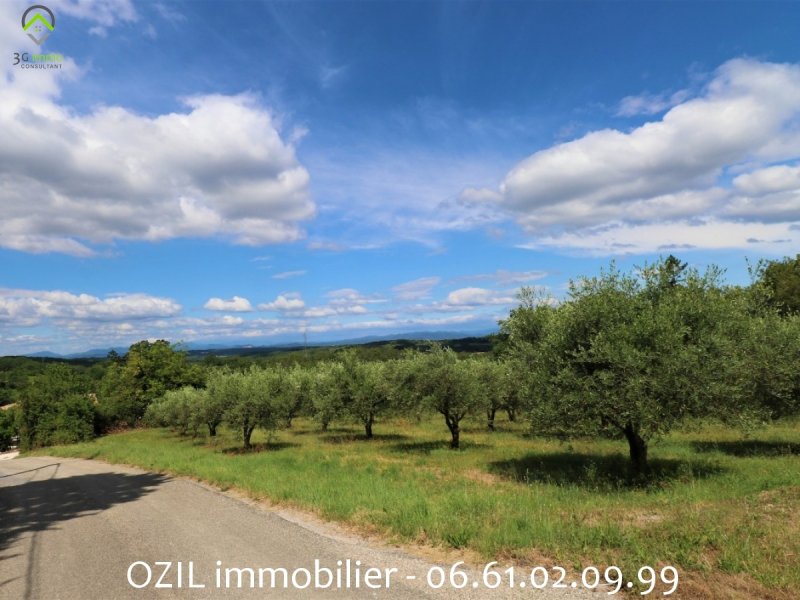 Terrain à Vézénobres (30360)