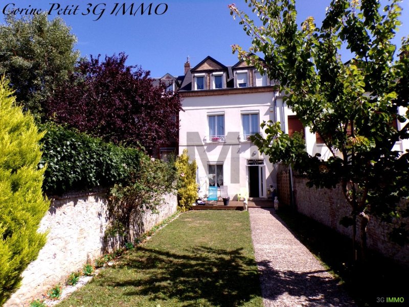 Maison à Gournay-En-Bray (76220)