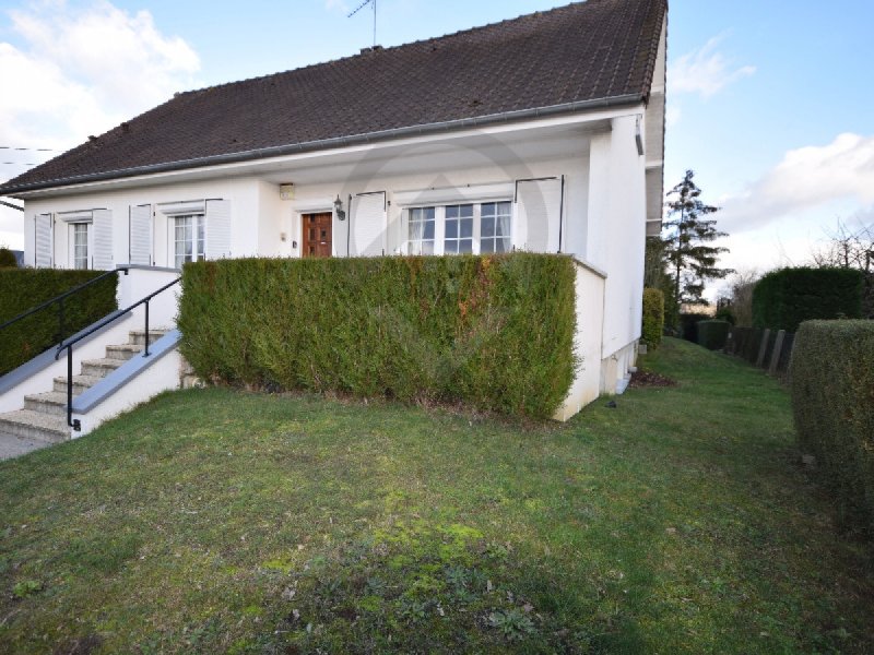 Maison à Breuil-Le-Vert (60600)