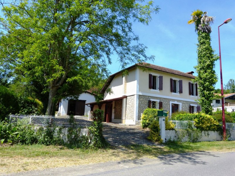 Maison à Pouillon (40350)