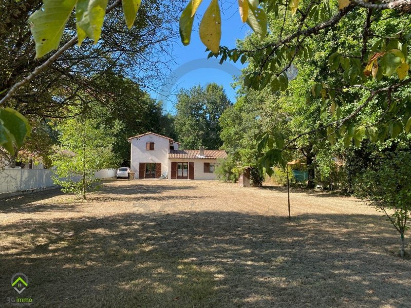 Maison à Tizac-De-Lapouyade (33620)