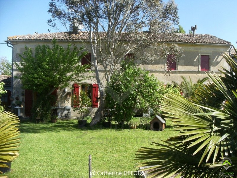 Maison à Anglade (33390)