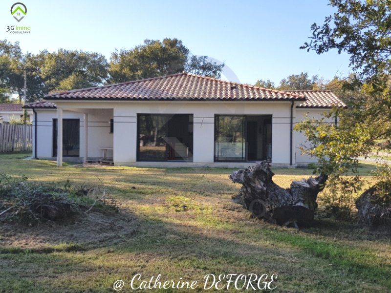 Maison à Saint-Savin (33920)