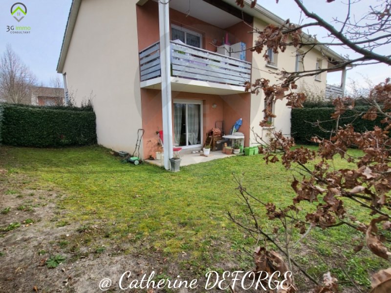 Appartement à Étauliers (33820)