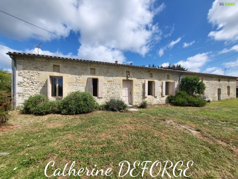 Maison à Saint-Savin (33920)