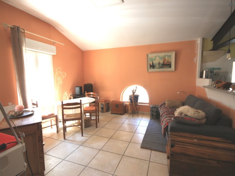 Appartement à Aigues-Mortes (30220)