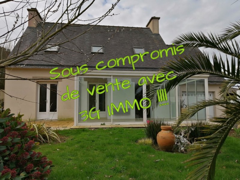 Maison à Plounévez-Lochrist (29430)