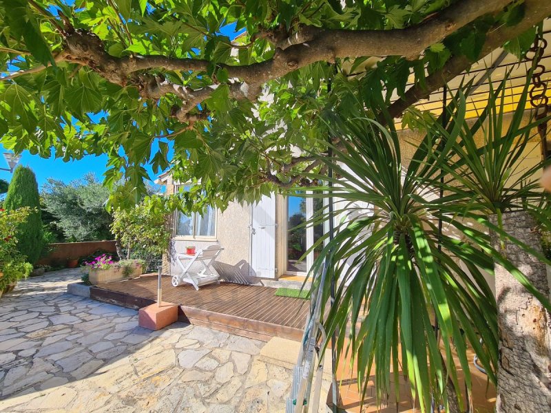 Maison à Uzès (30700)