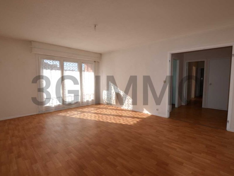 Appartement à Pau (64000)