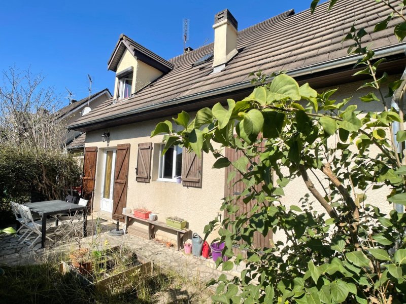 Maison à Pau (64000)