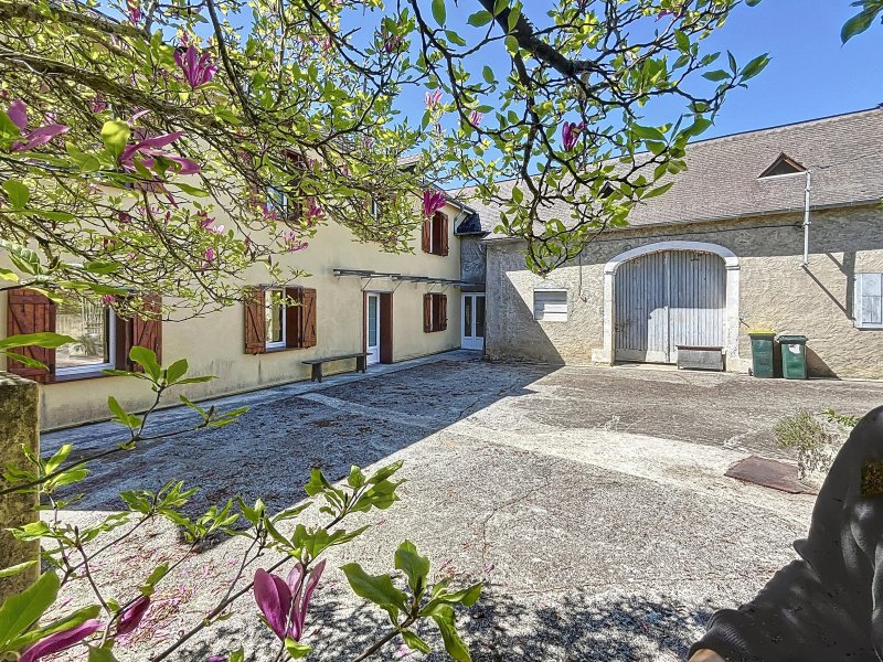 Maison à Monein (64360)