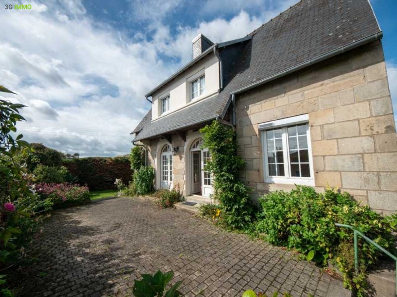 Maison à Carhaix-Plouguer (29270)