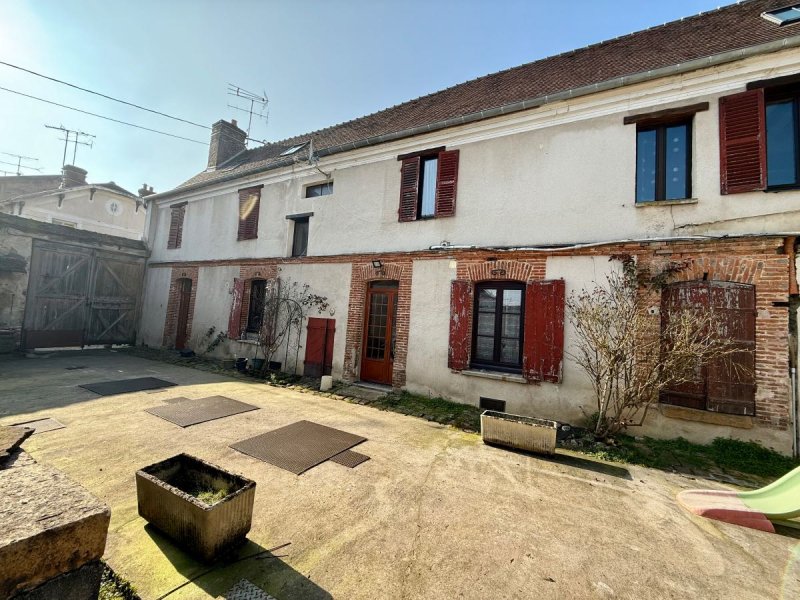 Maison à Donnemarie-Dontilly (77520)