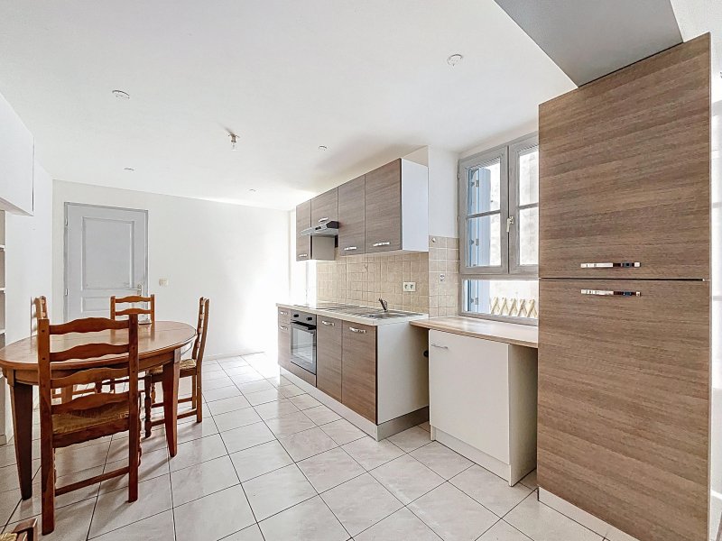 Appartement à Oloron-Sainte-Marie (64400)