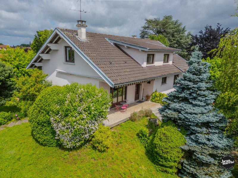 Maison à Saint-Denis-Lès-Bourg (01000)