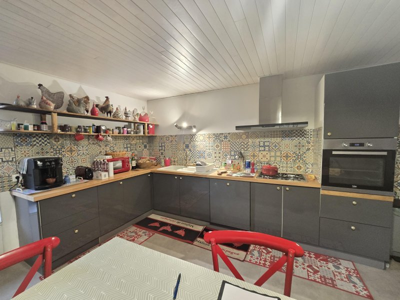 Maison avec dépendance à Fontrieu (81260) - Photo 3